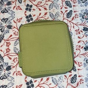 Dagne Dover Electronic Charger Case